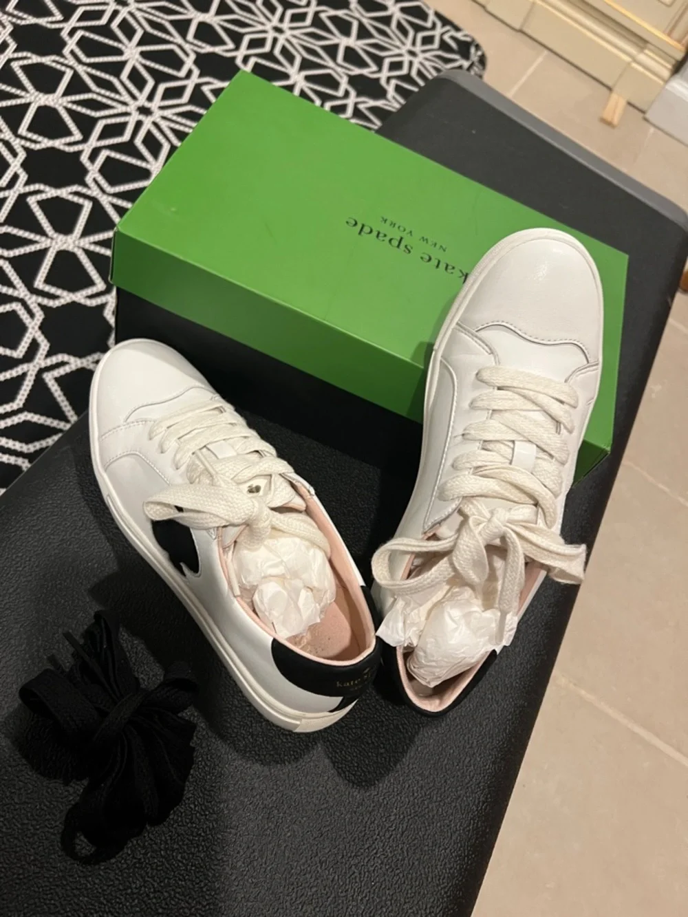 kate spade White Leather Low-Top Lace-Up Sneakers